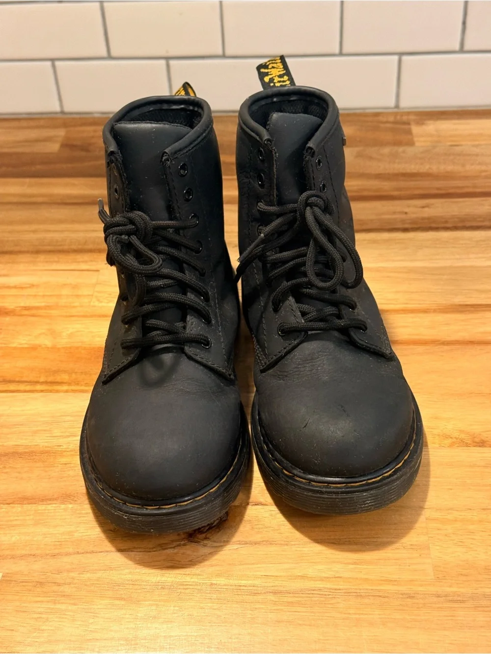 Dr. Martens Kids Black Lace-Up Combat Boots waterproof size 1 youth